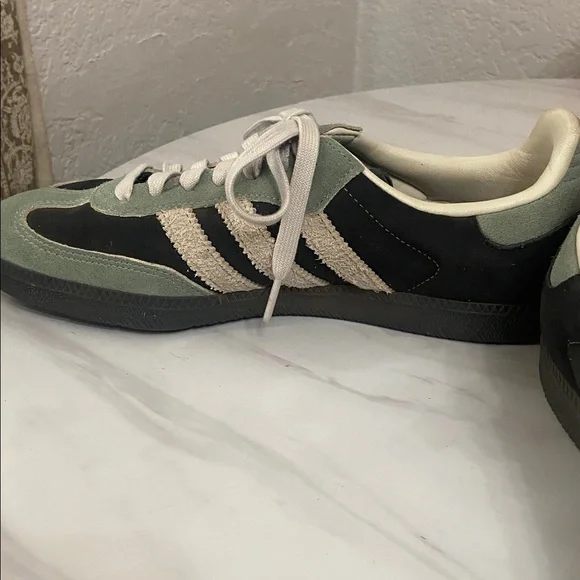 Adidas Samba Green and Black Sneakers Size Women 9, EU 41 1/3 - Picture 6 of 9